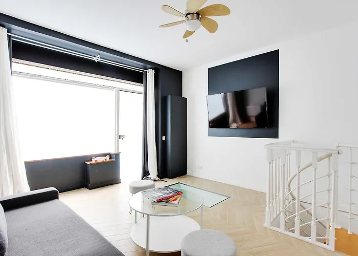 Modern Apt-1Br-4P-Atelier Des Lumieres Museum